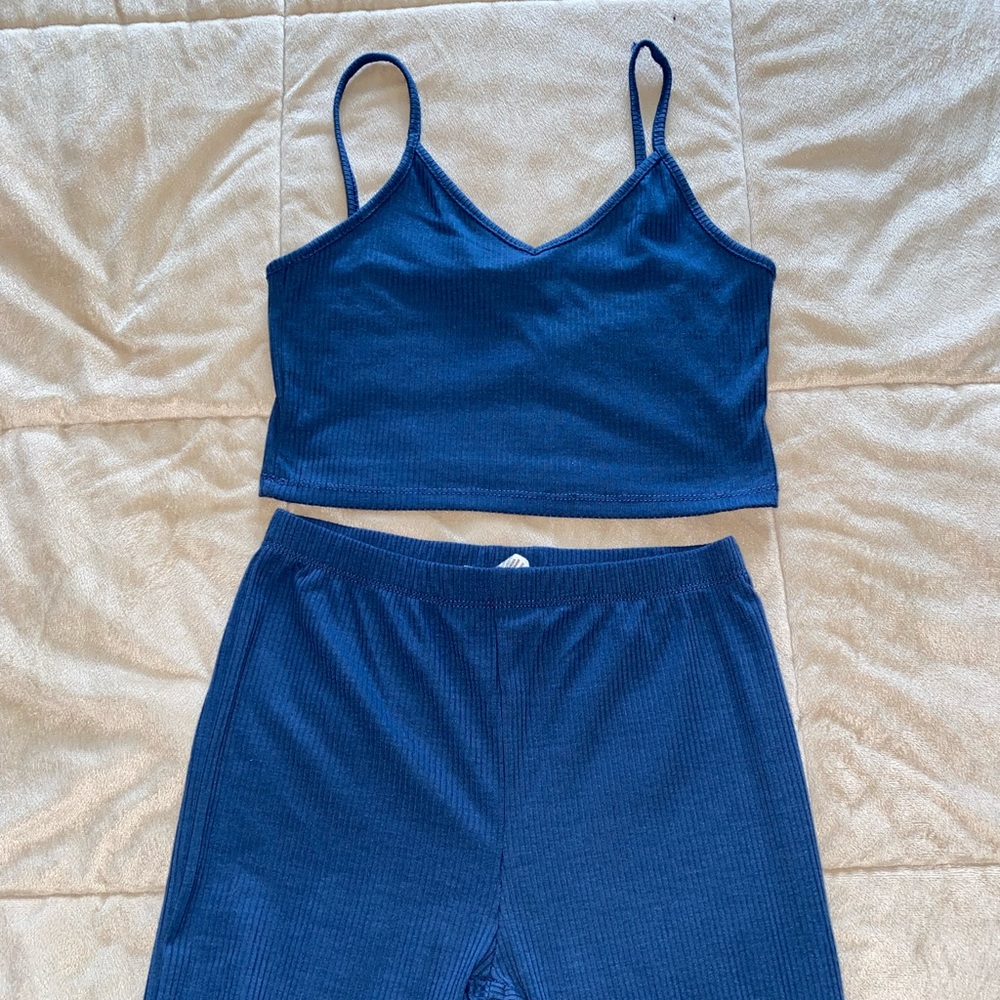 Two Piece Set